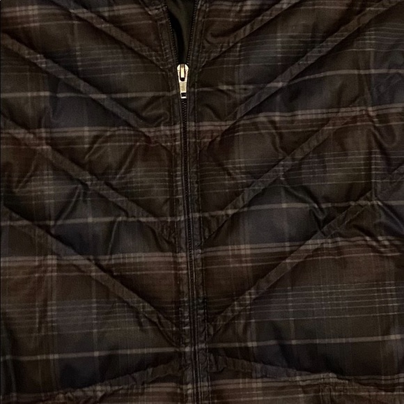 Patagonia Plaid Puffer Vest ~ Small - Picture 4 of 7